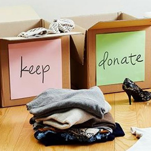 Packing boxes with labels